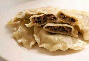 PIEROGI KAPUSTA Z GRZYBAMI 400G KARDAMON