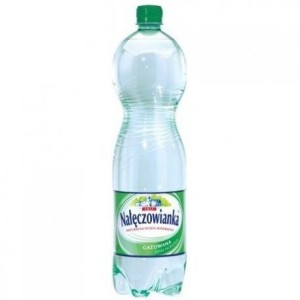 WODA NAŁĘCZOWIANKA 1,5L GAZOWANA